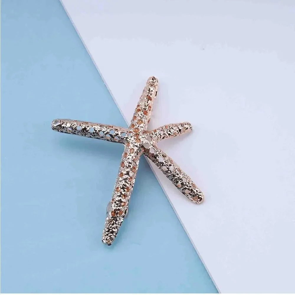 1 Gold starfish sea hair clip